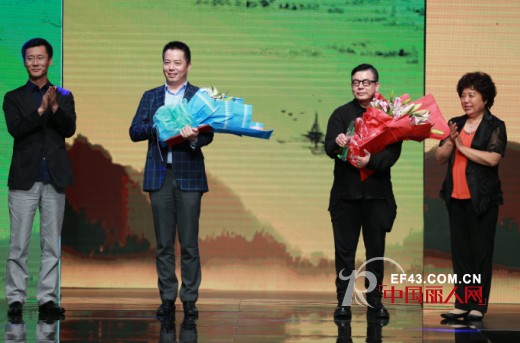 用国际视野掌舵新希望　波司登男装高晓东荣膺首届中国休闲装产业年度人物