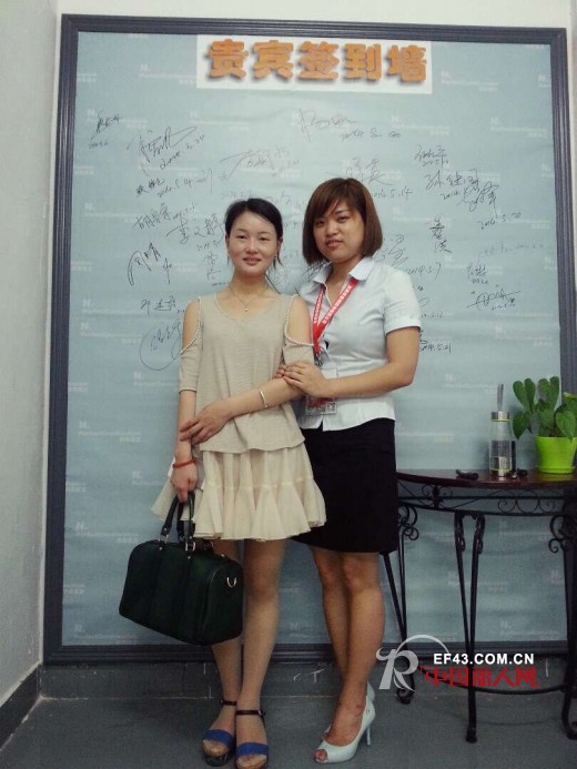 完美组合女装成功签约湖北十堰店和河北石家庄店