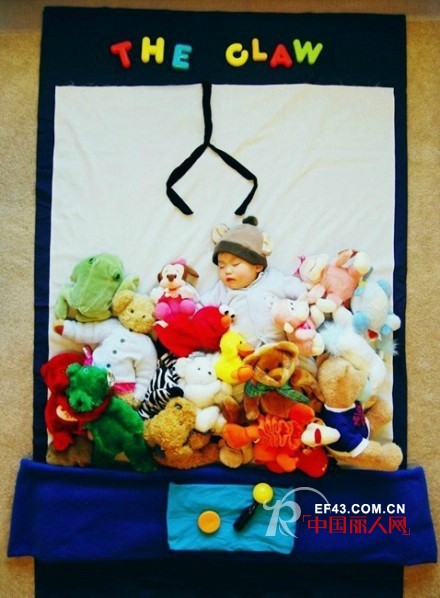 如何给宝宝拍出个性有趣的相片　新生婴儿熟睡照片造型　具有想象力的照片