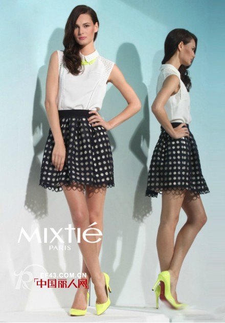 夏季职业女性穿衣搭配技巧　夏季OL女性穿搭术