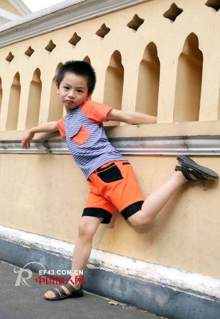 男童T恤搭配　T恤配什么裤子好看