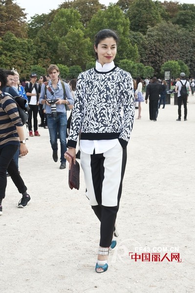 黑白街头风  打造专属你的经典造型