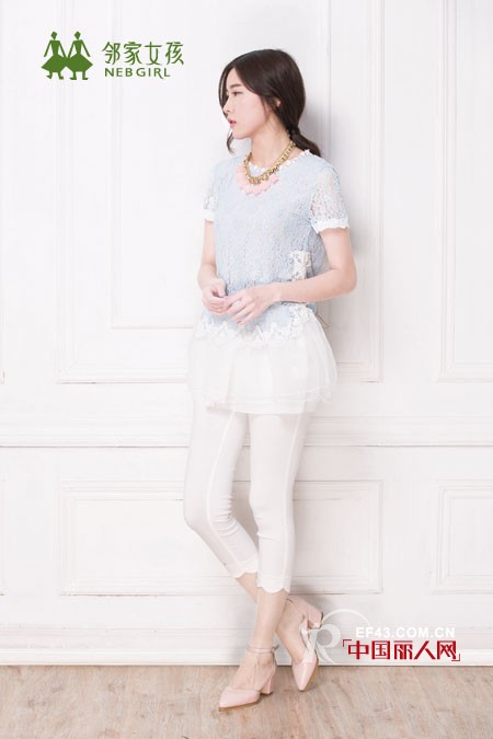 邻家女孩粉蓝look 轻松晋级清纯氧气女