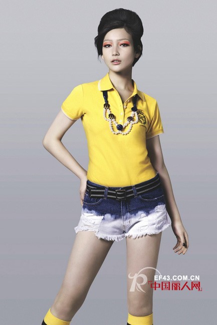 混搭女王夏日必败款T恤,出街强镜头搭配