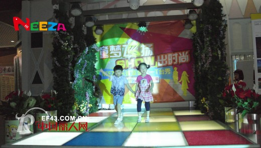 童梦飞扬 SHOW出时尚 ——NEEZA乐鲨童装六一时尚T台秀圆满结束