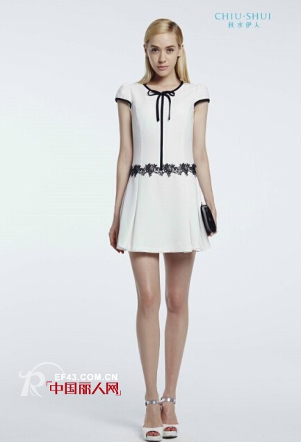 秋水伊人连衣裙正品  秋水伊人连衣裙让你柔美动人