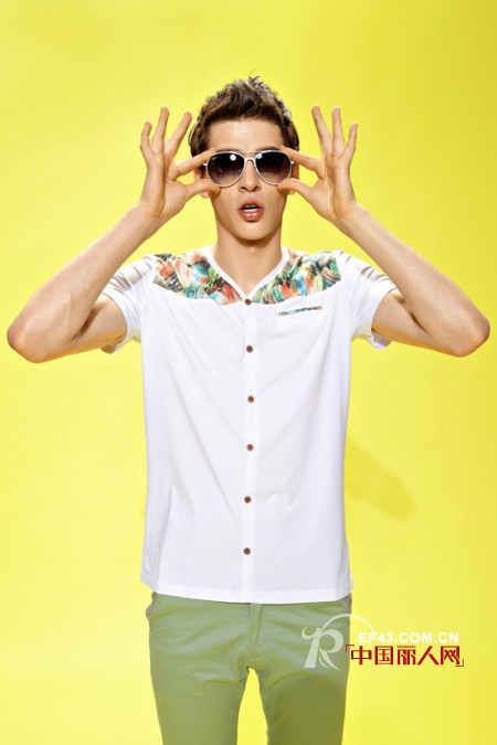 夏日热浪来袭,有性格清爽色系男装打造夏日“降温装”