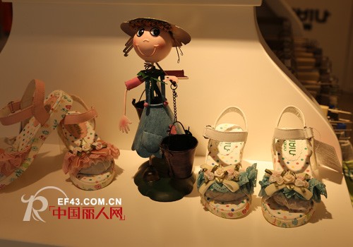 韩国比比我│童装童鞋温州巨溪第二形象店近期盛装开业