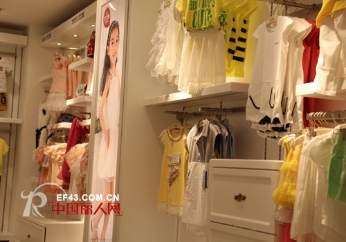 韩国比比我│童装童鞋温州巨溪第二形象店近期盛装开业