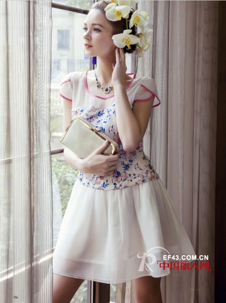 千思蔓“反向轮回”2014年秋冬装新品发布会将于7月8日华丽开启