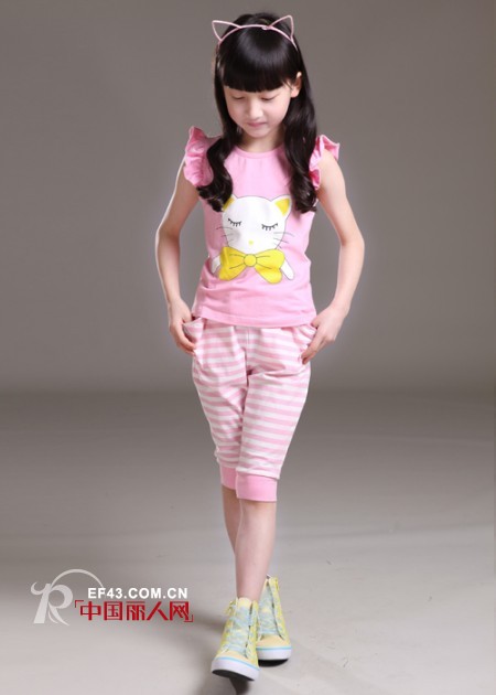 纯棉套装怎么搭配 纯棉休闲装搭配