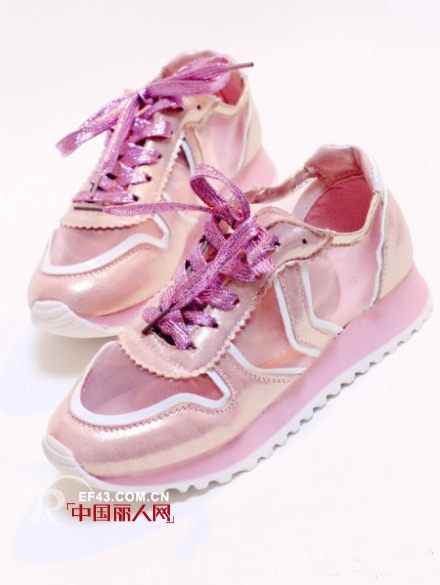 晨跑穿什么鞋子 跑步适合穿什么鞋子