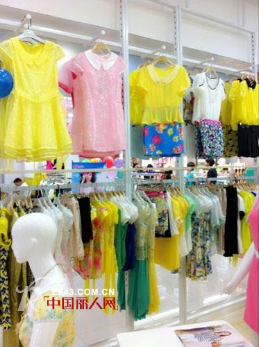 时尚魅力!热烈祝贺淑女时代白云同泰店盛大开业!