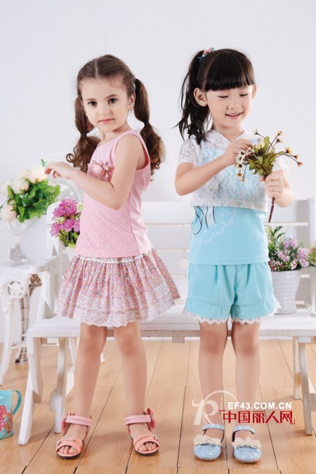 粉蓝是什么颜色 夏季服装颜色怎么搭配