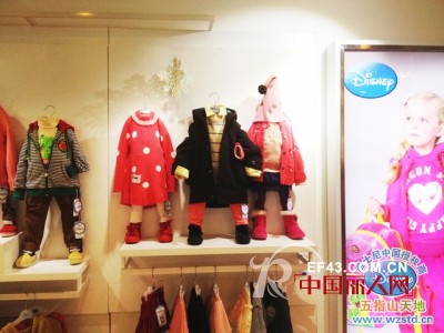 深圳东捷行贸易有限公司童装展厅彰显时尚魅力
