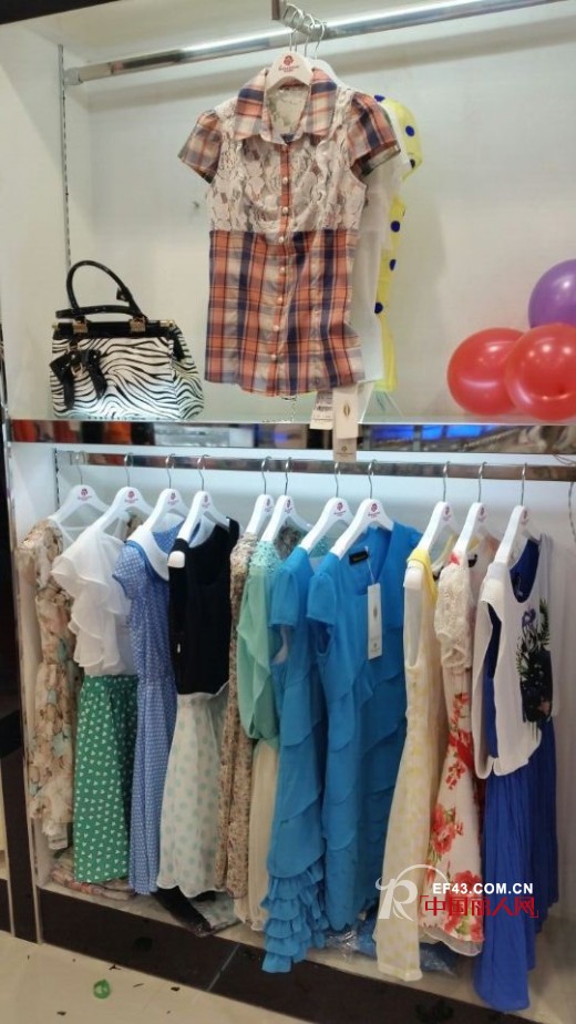 热烈祝贺斯妲黛莎贵州都匀实体隆重开业