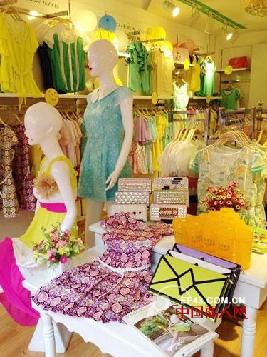 夏日潮流风!祝贺淑女时代女装云南昆明新店开张大吉!