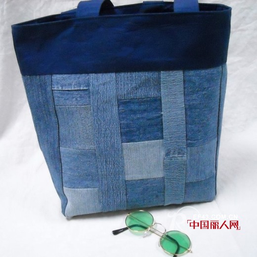 旧牛仔裤能干嘛 改做包包的N种创意