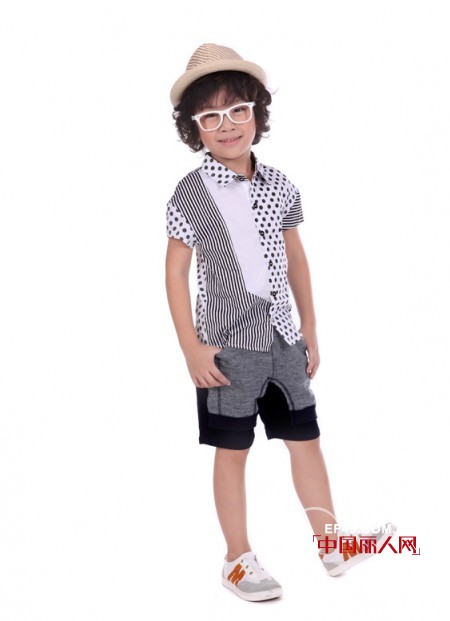 24小时热点服装搭配 暑假在家穿什么比较好看