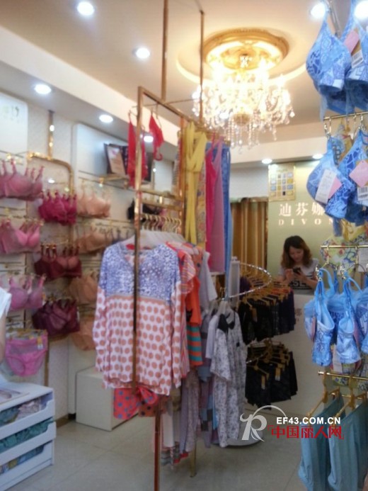 热烈祝贺迪芬娜内衣强势入驻四川巴中