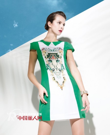 夏季清新印花连衣裙  千合伴夏季新款印花连衣裙