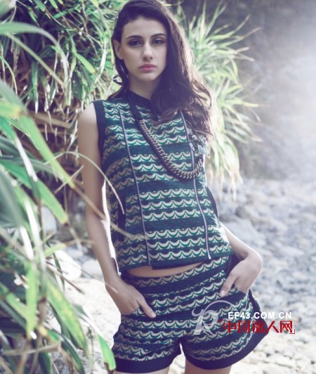 夏季时尚个性两件套装  玛仙娜夏季套装女装时尚