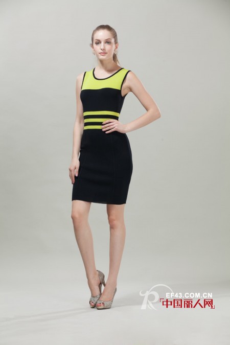 不喜欢穿裤装怎么办 one-piece连衣裙轻松搞定夏日装扮