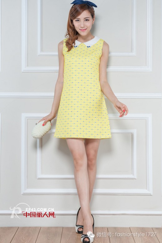 简约直身裙,这个夏天不输小蛮腰