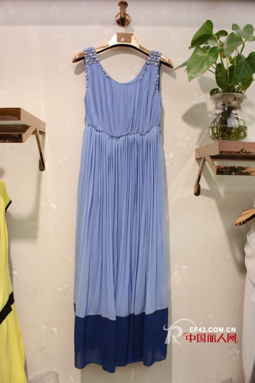 西子丝典女装又一波夏季新品上市