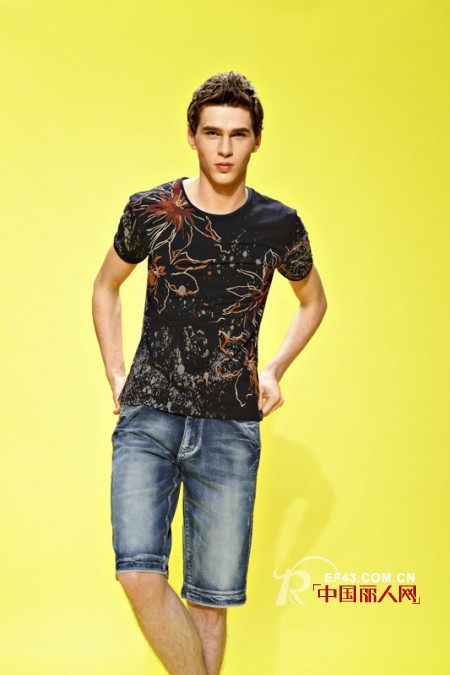 夏季男装搭配 男士圆领T恤搭配