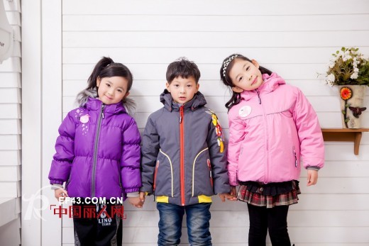 玩愤怒的小鸟游戏 更要穿愤怒的小鸟品牌童装