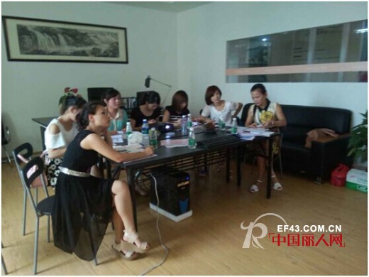 shelove系恋福建直营店店长培训顺利进行