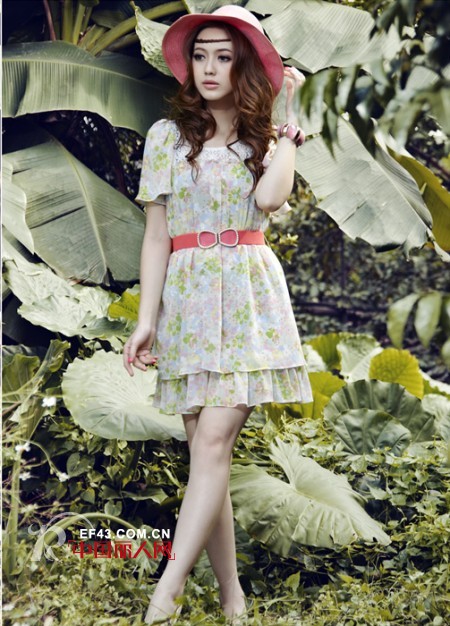 阿珍妮韩版女装打造女装加盟黄金时代