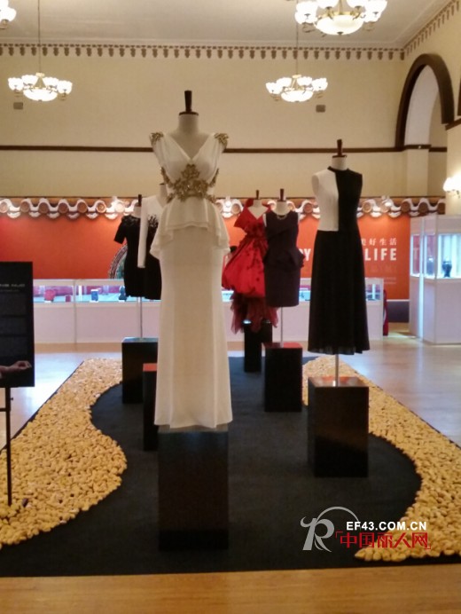 LN时装为中埃新女性缔造新形象