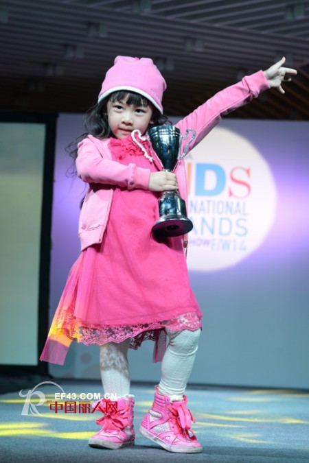 美国马球协会童装怎么样 2014秋冬新品潮搭示范