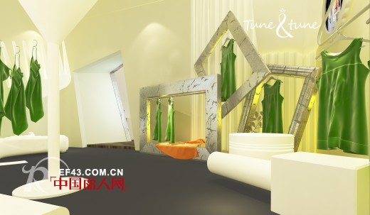 走进时间旅行者的箱子 遇见另一个自己—第14届服交会tune tune女装展位效果呈现