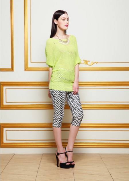 什么是波纹 黑白波纹打底裤搭配 黄色上衣配什么裤子