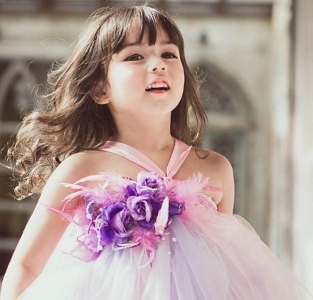 泰国小女孩是怎么搭配衣服的 泰国小美女拉达.莫兰JiradaMoran萌翻你的眼