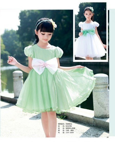 暑假孩子们怎么穿衣搭配  甜美连衣裙怎么搭配