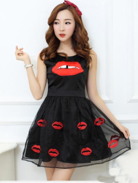 【欧根纱】欧根纱面料什么颜色好看 欧根纱裙子搭配