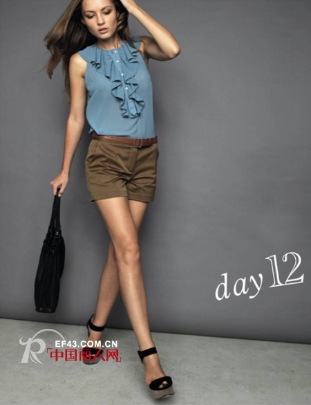 夏季短裤配什么上衣 雪纺上衣配什么裤子 夏天穿什么最显身材