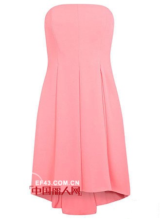 甜美少女抹胸裙 抹胸裙怎么穿不显赘肉