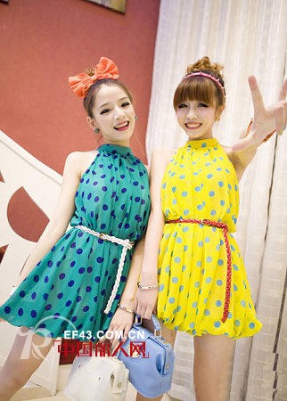 穿闺蜜装去夜店 性感姐妹装搭配 夏季连衣裙闺蜜装