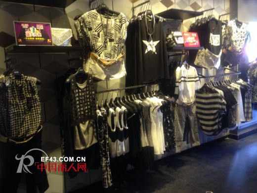 热烈祝贺艾丽莎广州人和镇鹤龙路新店盛大开业