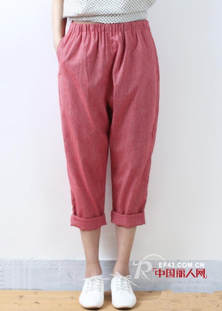 什么裤子比较显瘦 哈伦九分裤搭配 糖果色哈伦九分裤配什么鞋