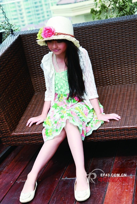 少年装品牌 高中生适合穿什么服装 小女孩连衣裙搭配