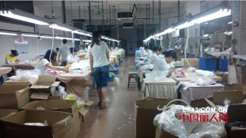 7月内衣加盟火爆 韩丽尔内衣加班加点忙出货