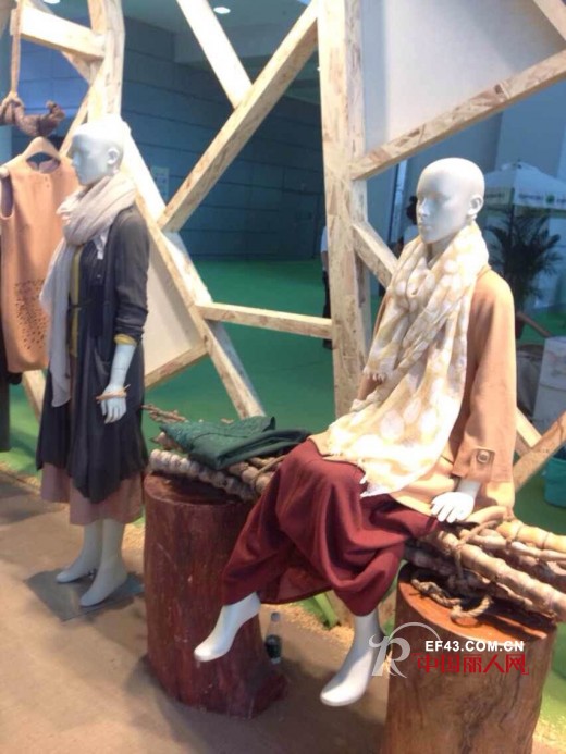 2014深圳服装展今日正式开幕 嘉彩女装原创设计师品牌与您相约 深圳服装展9号展馆