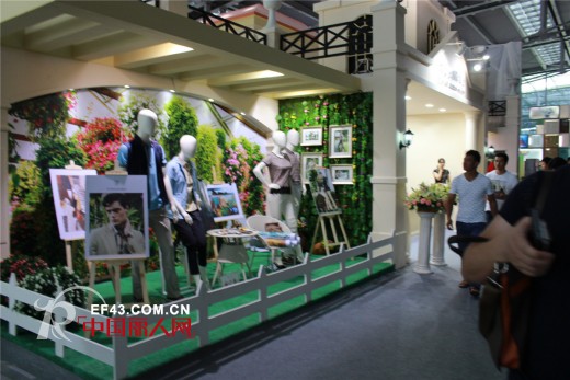 梵思诺品牌亮相2014深圳服交展 引领时尚潮流