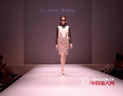 迪斯廷.凯2014冬季新品释出 华丽上演冬季温暖时尚